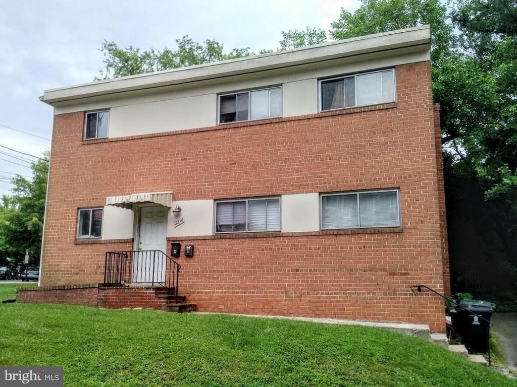 3316 13th Street N - Photo 0