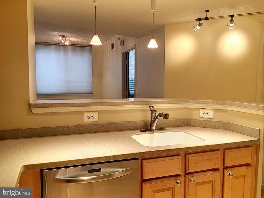 3830 9th Street N - Photo 3