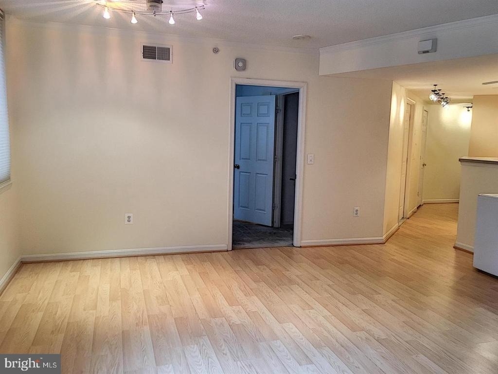 3830 9th Street N - Photo 8