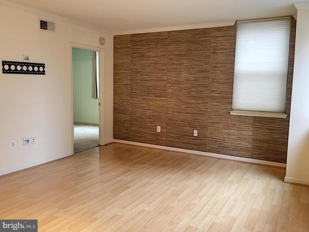 3830 9th Street N - Photo 4