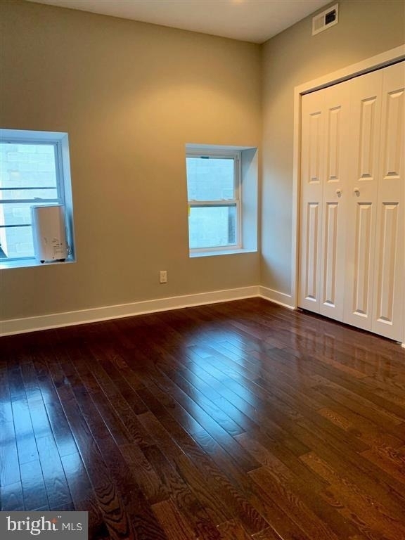 723 Sansom Street - Photo 9