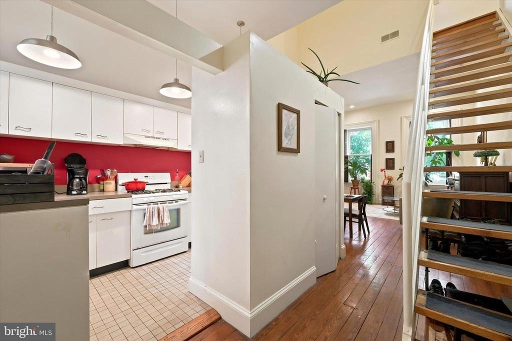 1510 Green Street - Photo 1