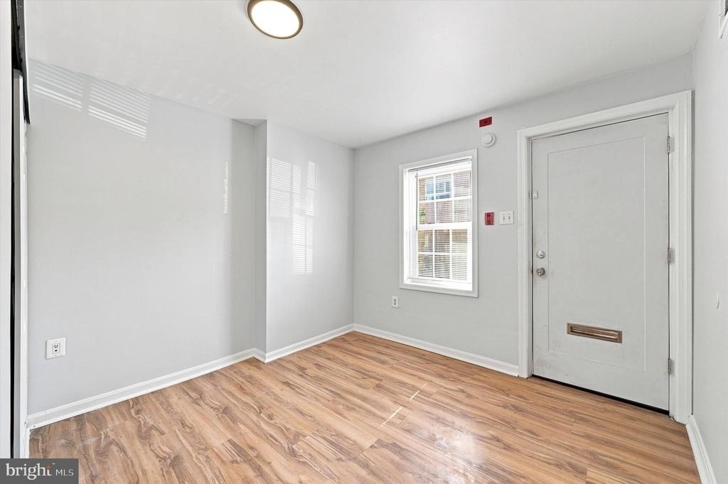 934 New Market Street - Photo 0