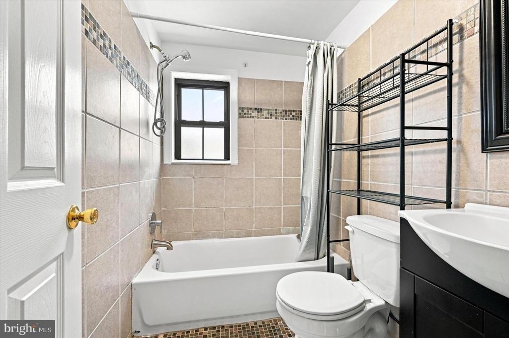 934 New Market Street - Photo 6