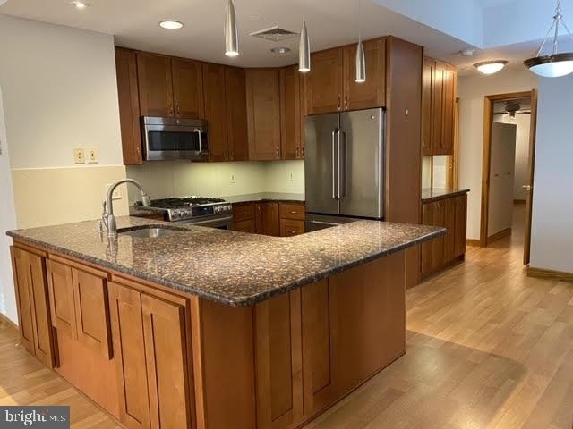 1737 Chestnut Street - Photo 4