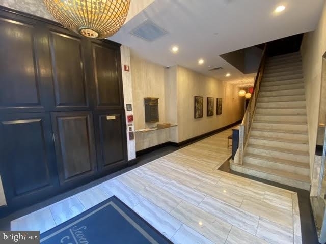 1737 Chestnut Street - Photo 1