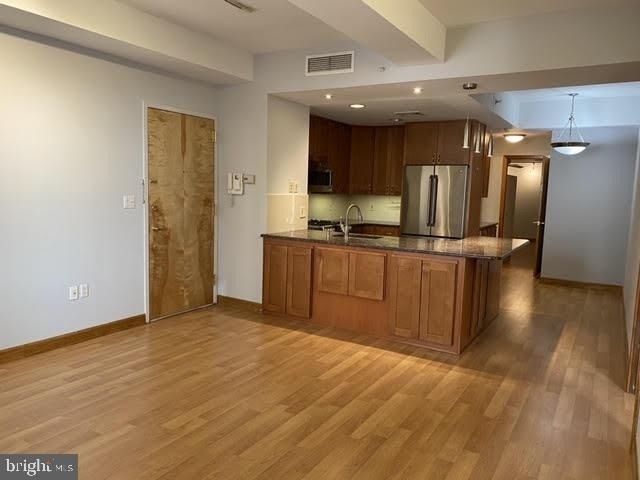 1737 Chestnut Street - Photo 3