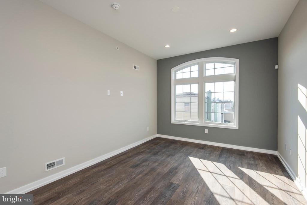 1340 S 13th Street - Photo 10