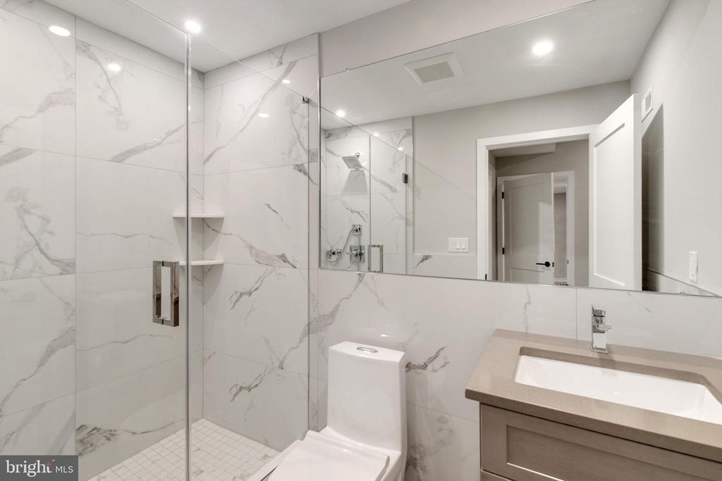 752 S 16th Street - Photo 18