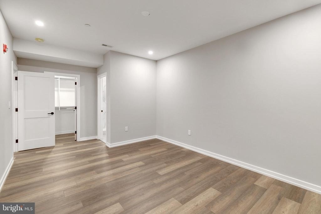 752 S 16th Street - Photo 16