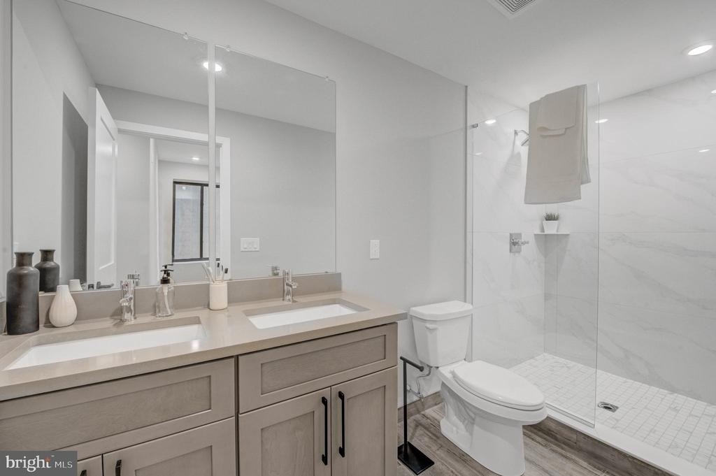 1205 S 15th Street - Photo 3