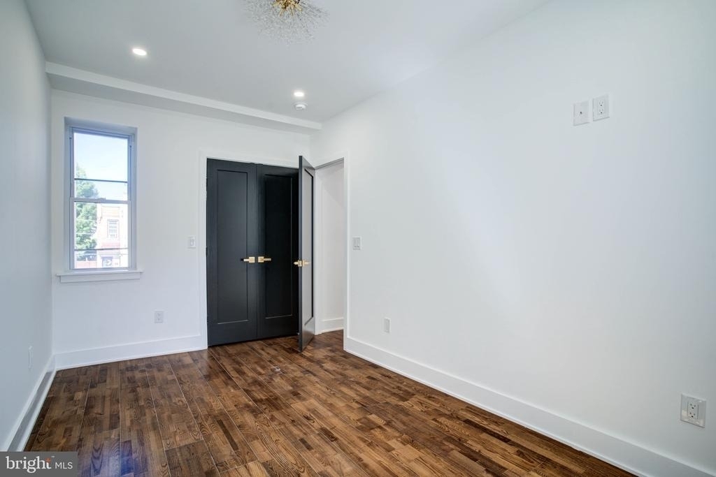 3038 Salmon Street - Photo 17