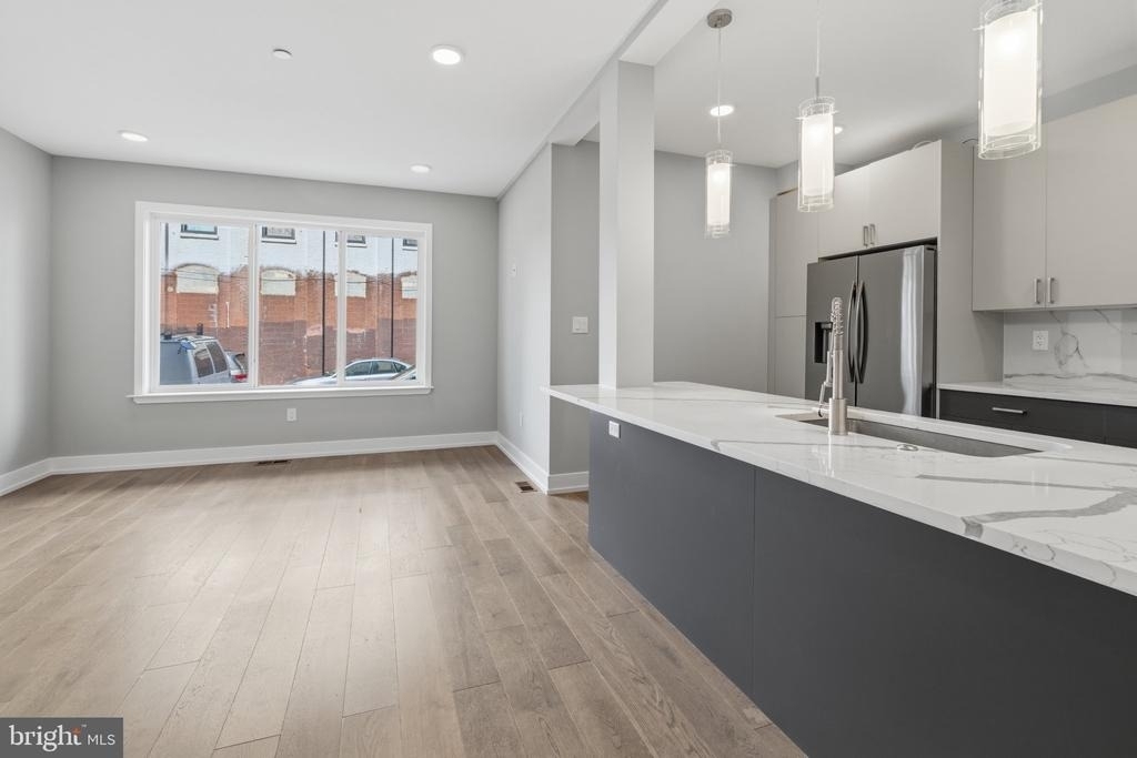 1111 S 24th Street - Photo 2