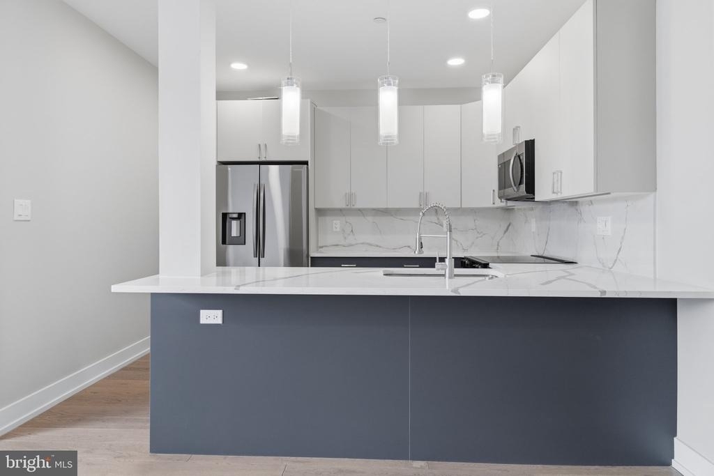 1111 S 24th Street - Photo 3
