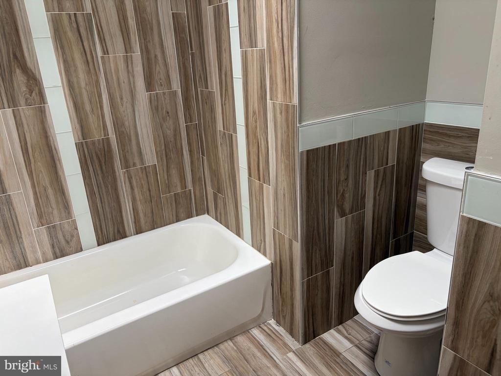141 S 57th Street - Photo 8