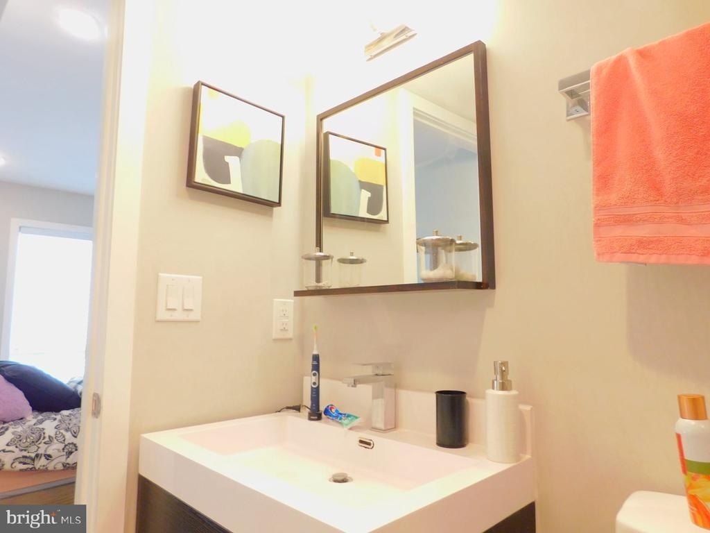 922 N 17th Street - Photo 23