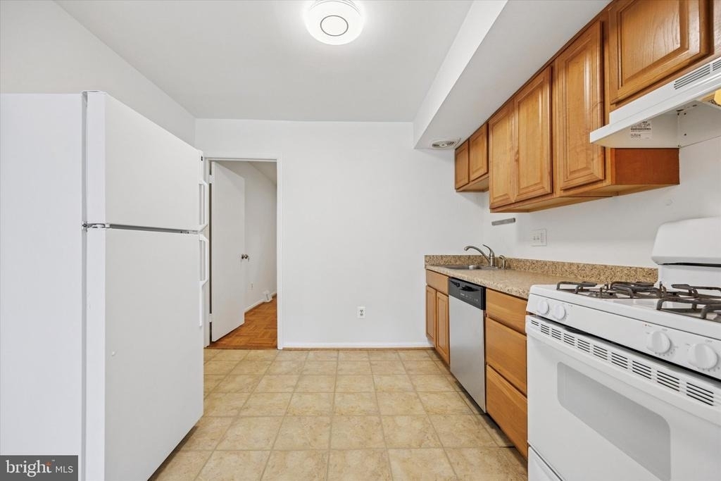 348 Ripka Street - Photo 4