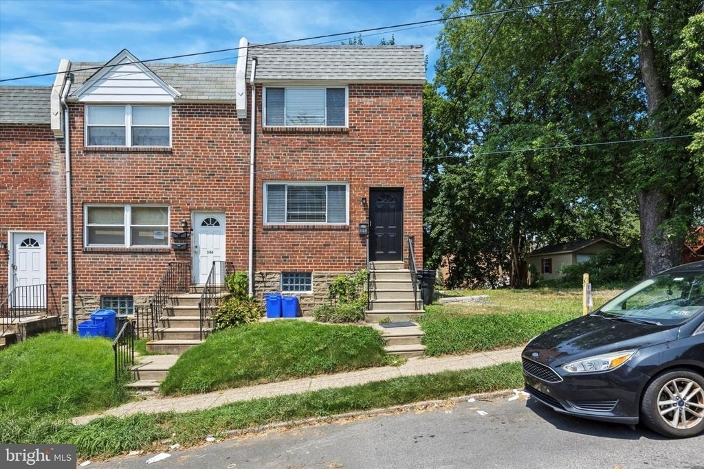 348 Ripka Street - Photo 0