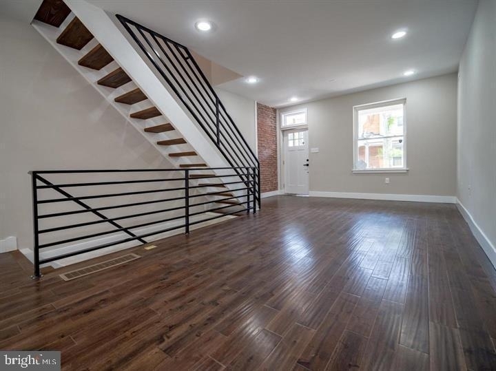 2930 Nicholas Street - Photo 5