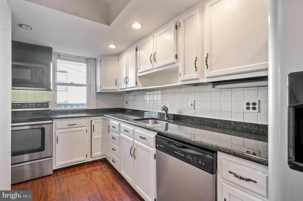 3319 Bowman Street - Photo 8