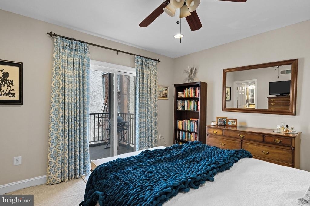 6 S Strawberry Street - Photo 14