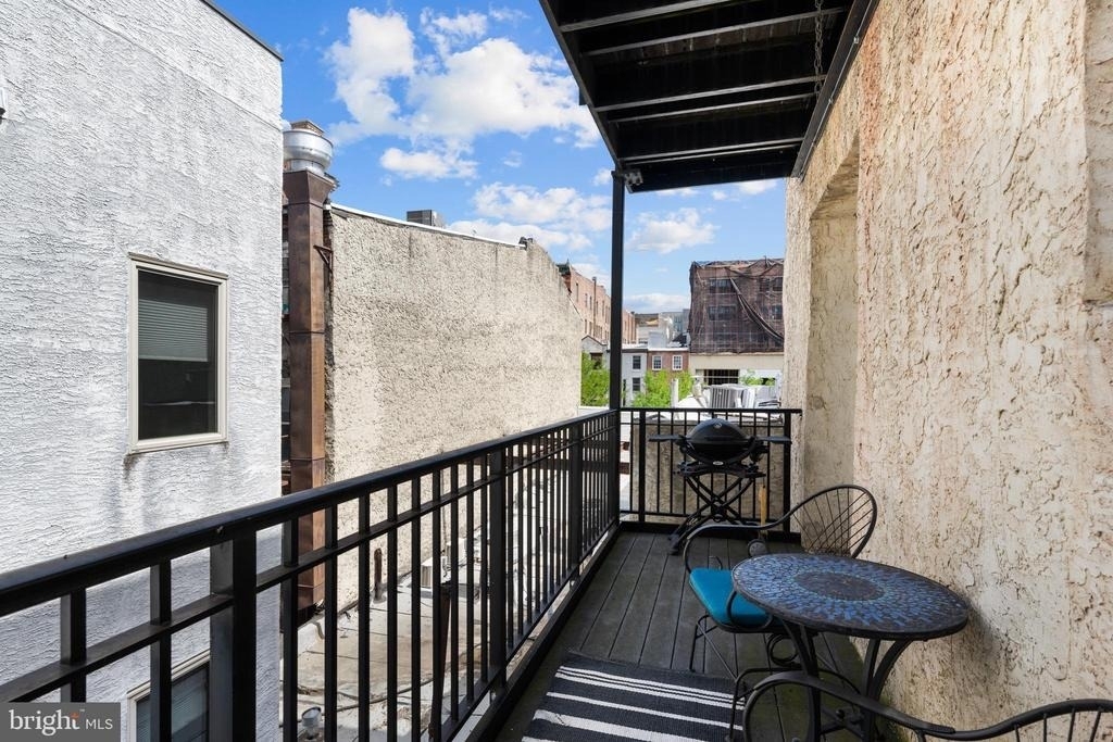 6 S Strawberry Street - Photo 19