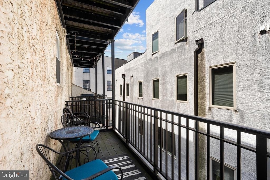 6 S Strawberry Street - Photo 18
