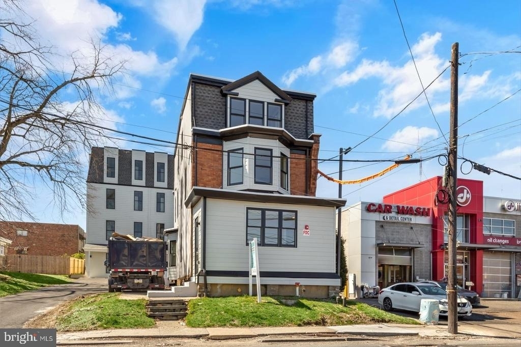 6712 Ridge Avenue - Photo 21