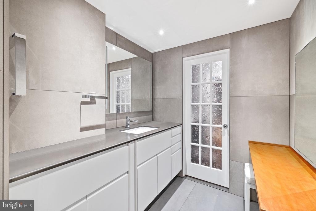 251 S 22nd Street - Photo 30