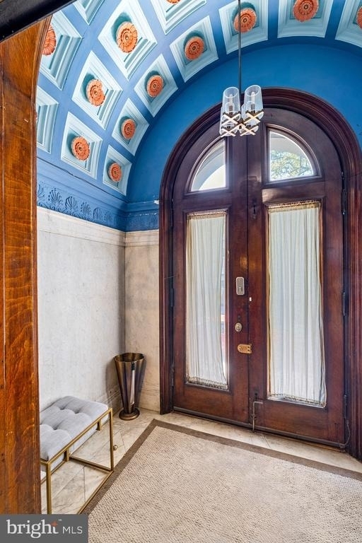 251 S 22nd Street - Photo 3