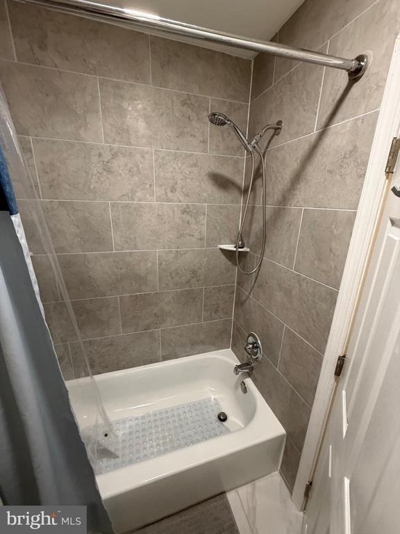 3922 3922 Lankenau Ave - Photo 9