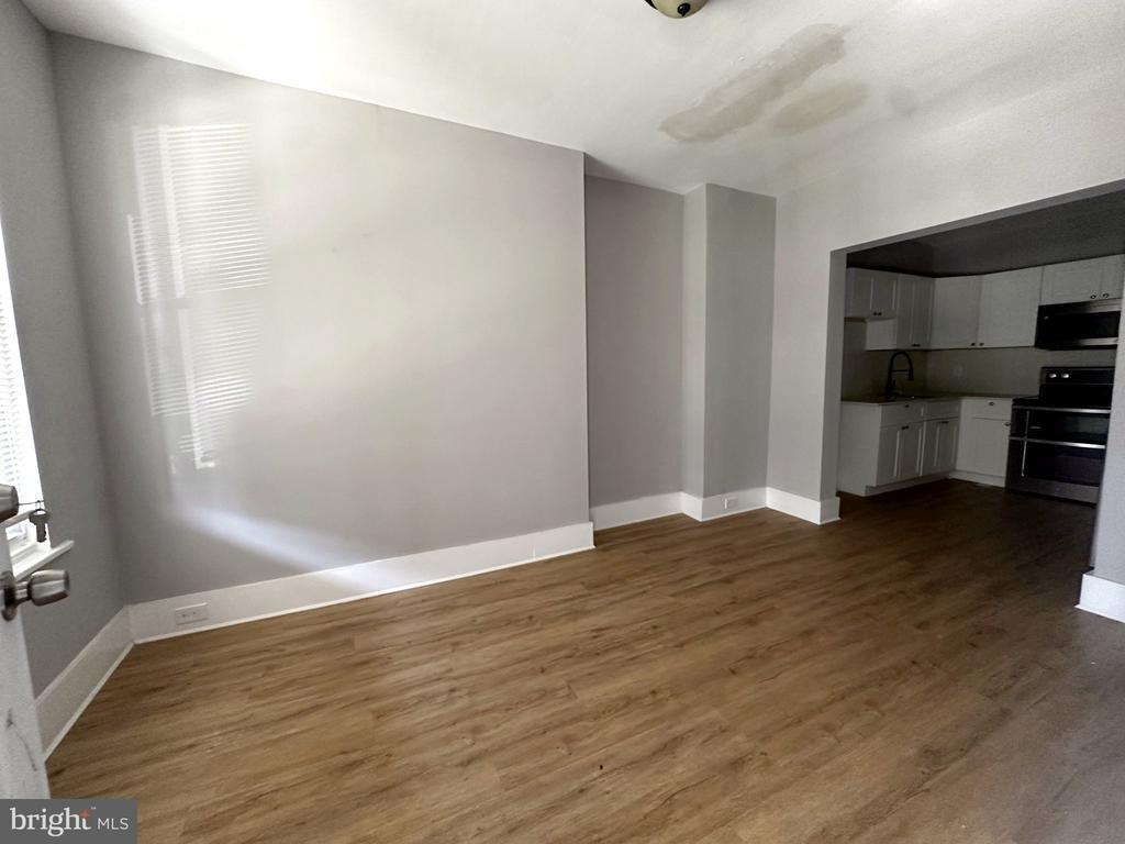 6041 Hazel Avenue - Photo 10