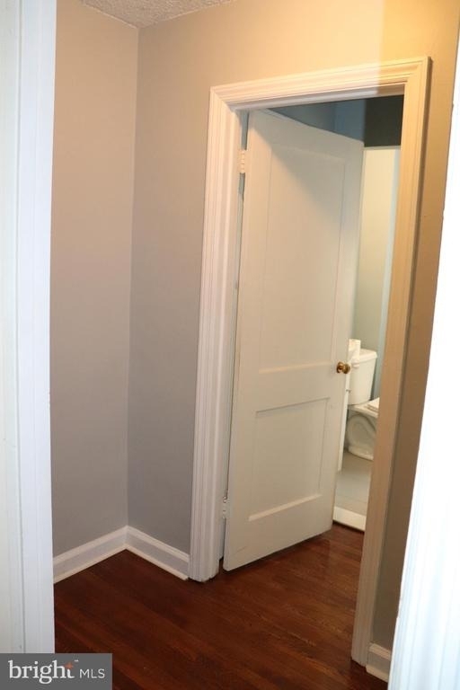 317 W Salaignac Street - Photo 13
