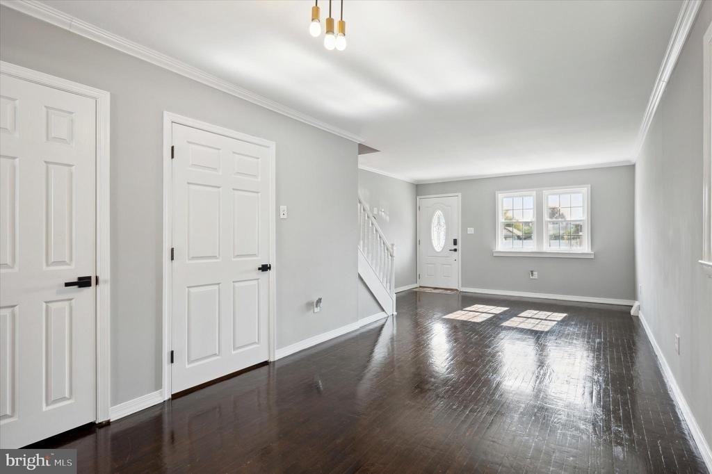725 Mt Vernon Avenue - Photo 6