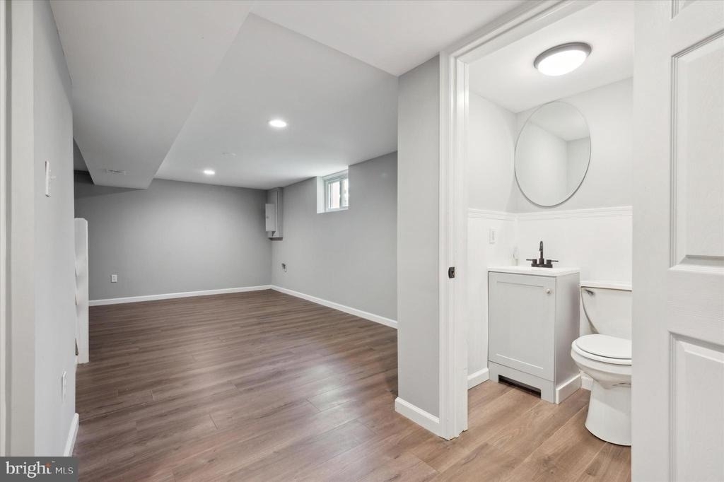 725 Mt Vernon Avenue - Photo 9