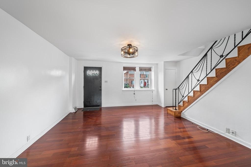 3858 Berkley Avenue - Photo 6
