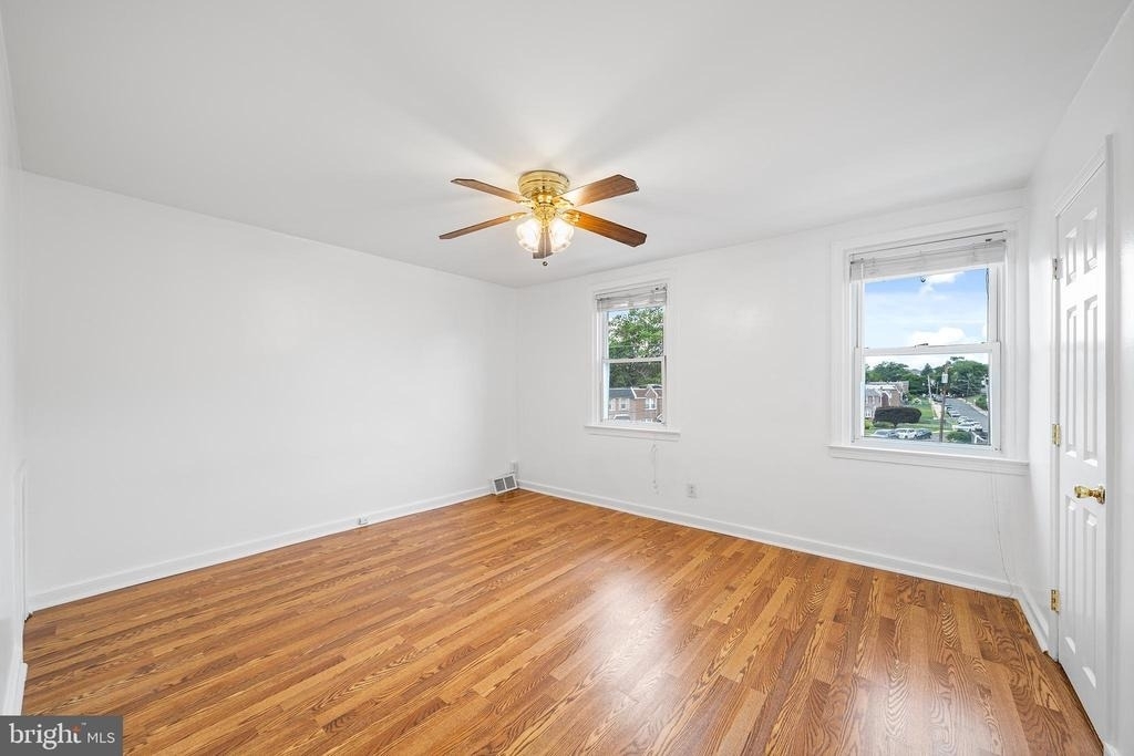 3858 Berkley Avenue - Photo 14