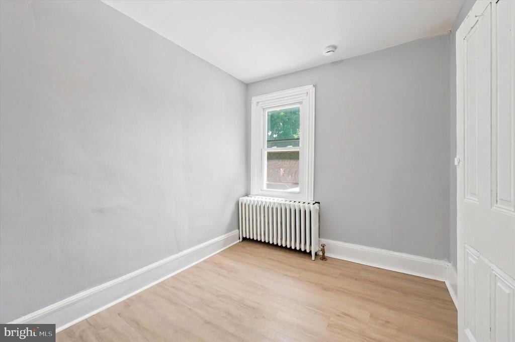 729 E Haverford Road - Photo 18