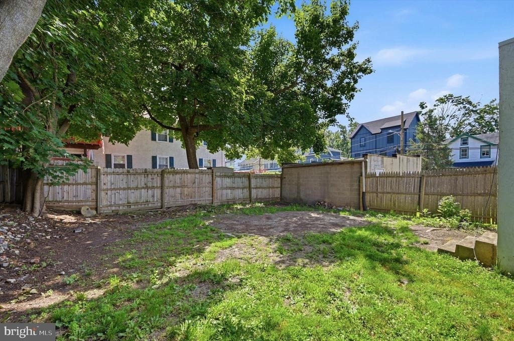 729 E Haverford Road - Photo 7