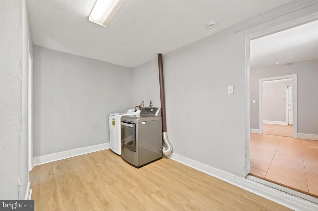 729 E Haverford Road - Photo 9