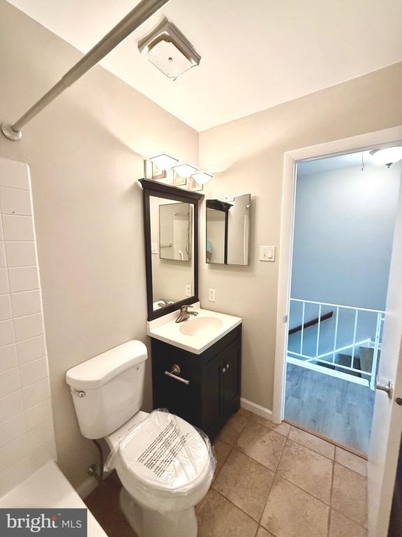 297 Summit House - Photo 18