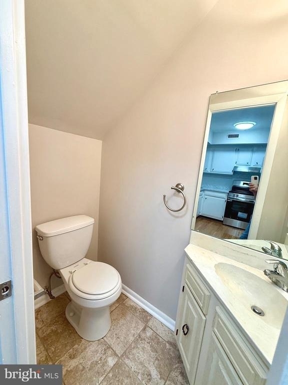 297 Summit House - Photo 11