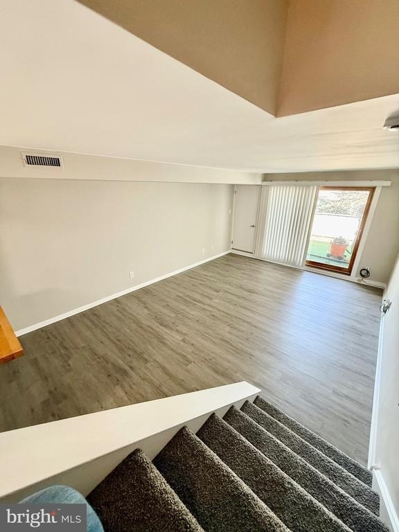 297 Summit House - Photo 15