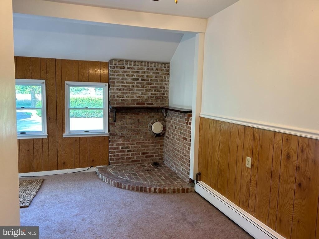 102 Quinton Alloway Road - Photo 18