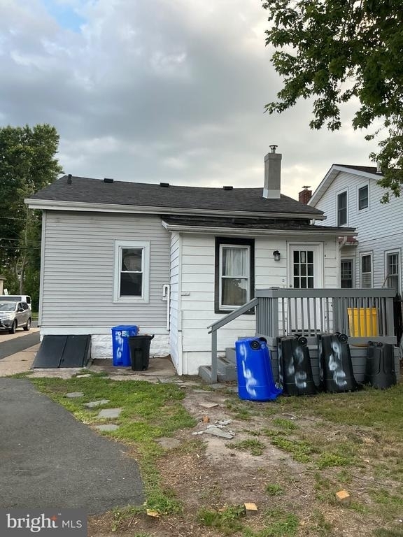 296 Homecrest Avenue - Photo 1
