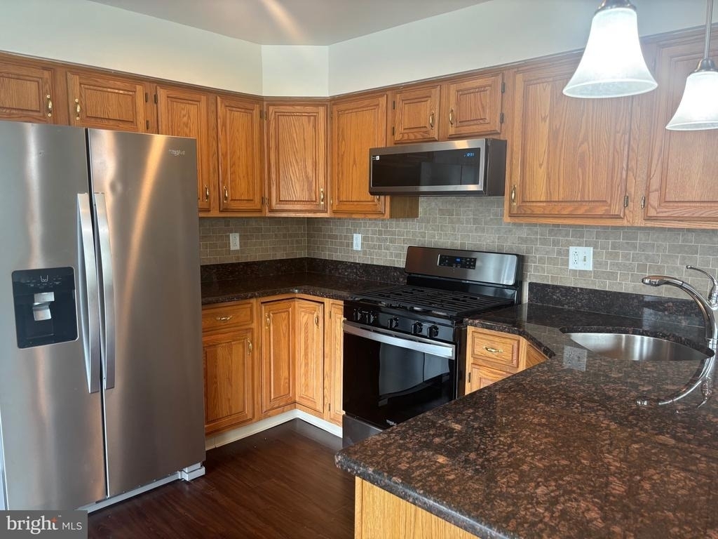 114 Carriage Lane - Photo 9
