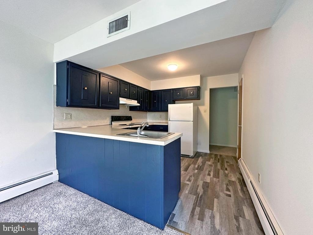 923 Washington Street - Photo 0