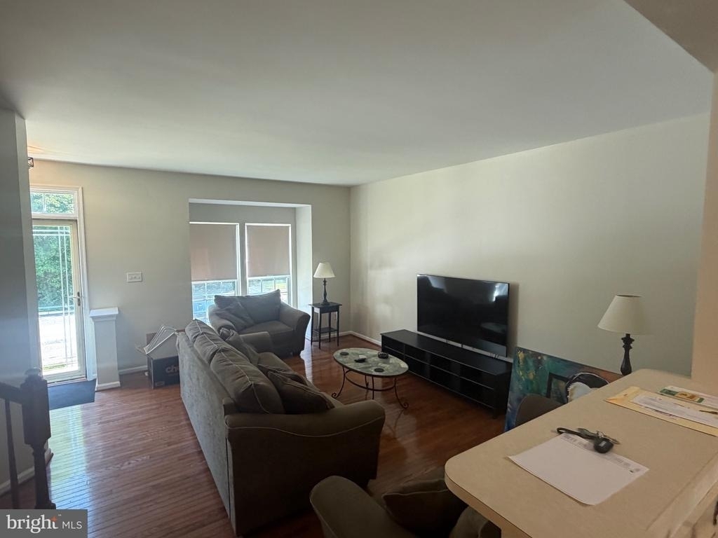 101 Colts Neck Drive - Photo 4