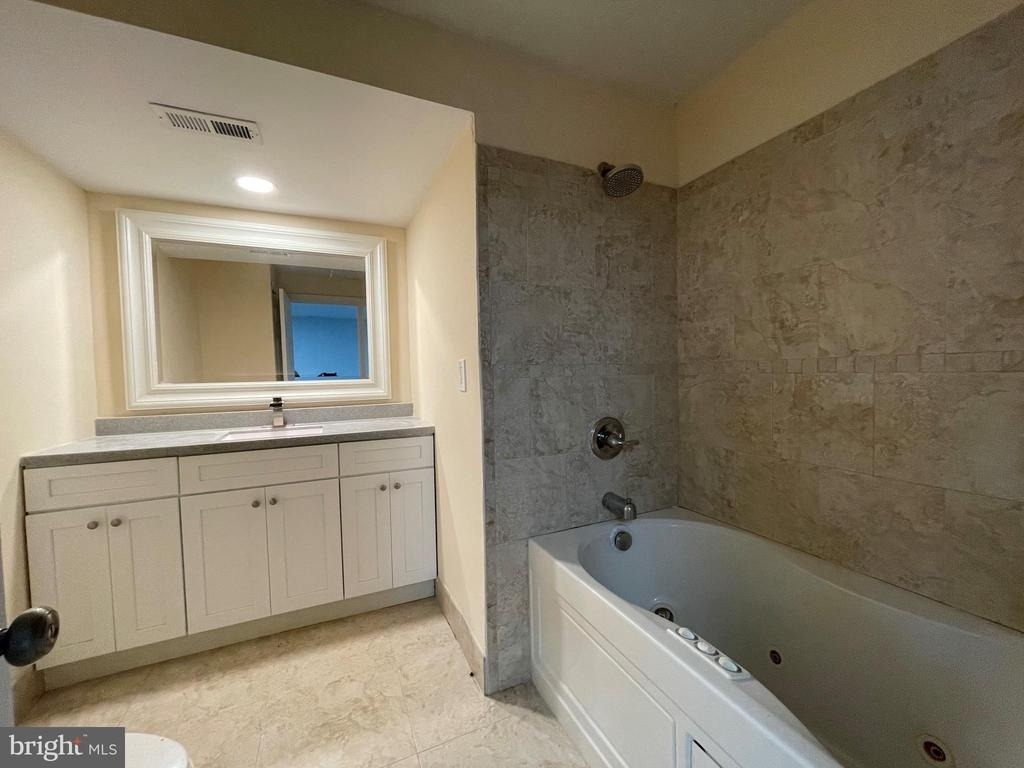802 Salem Court - Photo 26