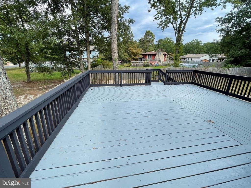 802 Salem Court - Photo 33